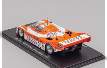 PORSCHE 962c 3.0l Team Davey N 20 24h Le Mans 1990 M.Cohen Olivar - Tim Lee Davey - G.Lavaggi, orange / white