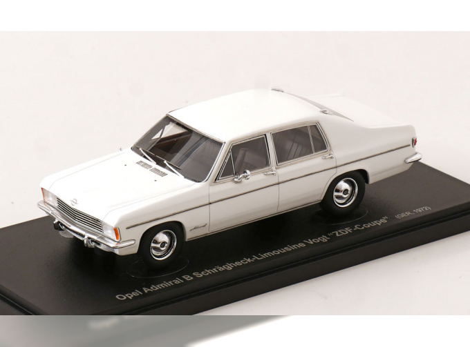 OPEL Admiral B Schraegheck-Saloon Vogt (1972), white