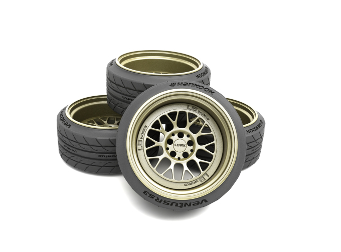 Набор дисков LD97 FORGED x LBWK LD-12 18 дюймов (с покрышками)