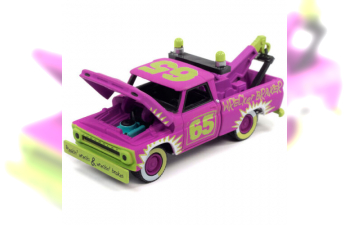 CHEVROLET Truck Tow Truck (Demolition Derby) (1965), Flat Bright Purple