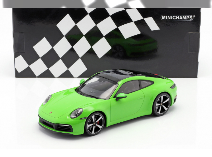 Porsche 911 (992) Carrera 4S - 2019 (green)