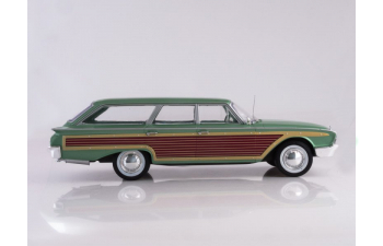 Ford Country Squire 1960 metallic green