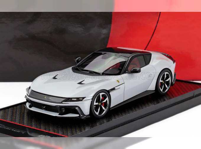 FERRARI 12cilindri V12 830cv (2024), Bianco Artico - White Met