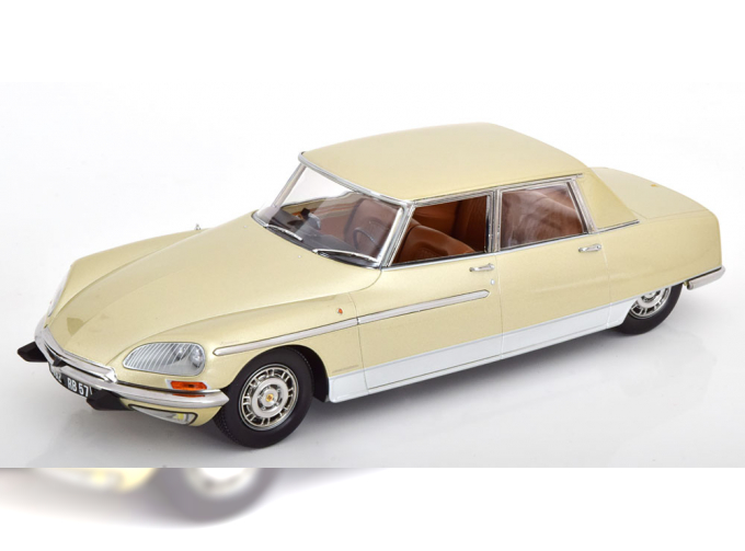 CITROEN DS21 Lorraine (1969), champagner metallic