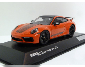 PORSCHE 911 992 Carrera S Coupe (2021), Lava Orange