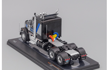 FREIGHTLINER Coronado towing vehicle (2021), black grey blue