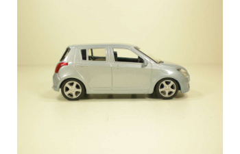 SUZUKI Swift (2004), light blue