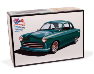 Сборная модель Ford Coupe The 49er, plastic modelkit 1949