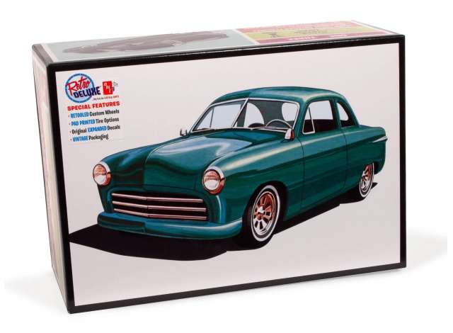 Сборная модель Ford Coupe The 49er, plastic modelkit 1949