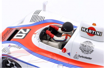 Фигурка сидящего гонщика в черном шлеме (1978)