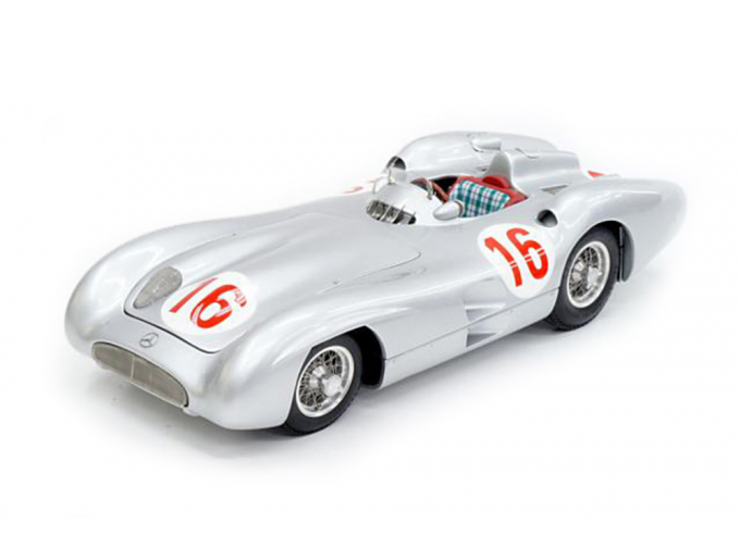 Mercedes-Benz W196R, 1954/55 Streamliner body, # 16 Monza GP Stirling Moss, Limited Edition 4000