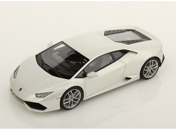 LAMBORGHINI Huracan, white