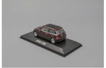 MINI ONE (2002), Cherry Red