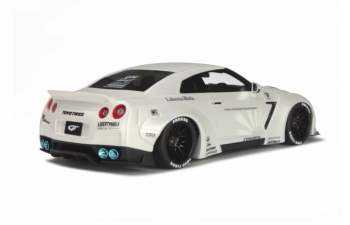 Nissan R35 GTR LB Performance, L.e. 2000 pcs. (pearl white)