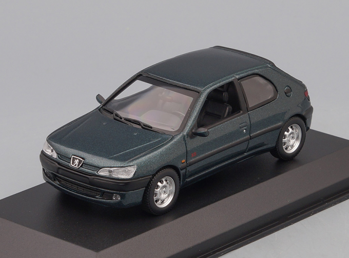 PEUGEOT 306 - 1998 - GREEN METALLIC