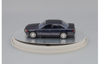 BMW 7er E38 (1995), dark blue