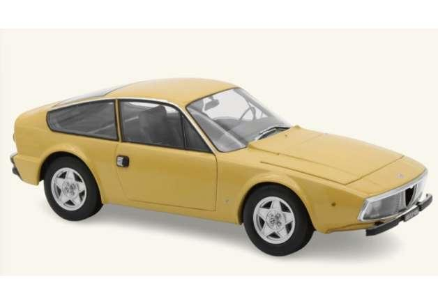ALFA ROMEO Junior Z (1969), yellow gold