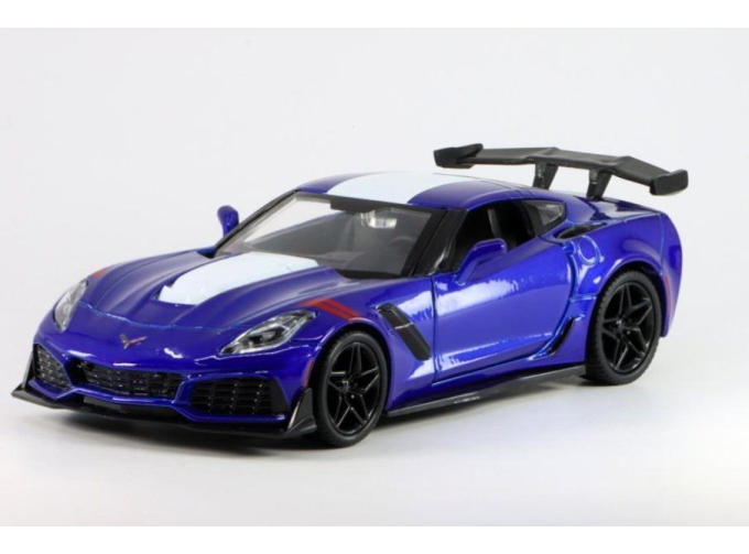CHEVROLET Corvette ZR1 *Grand Sport* (2019), blue / white