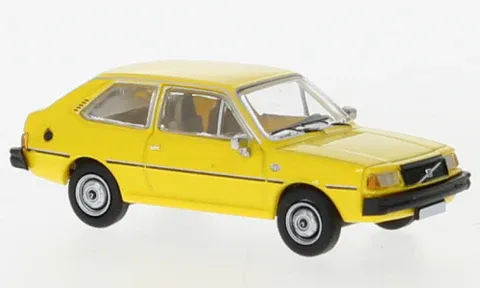 VOLVO 343 (1976), yellow
