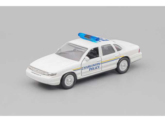 FORD Crown Victoria Charleston Police, white