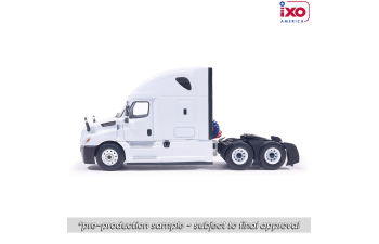 FREIGHTLINER Cascadia Tractor Truck 3-assi (2018), white