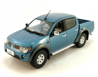 MITSUBISHI L200, blue mica