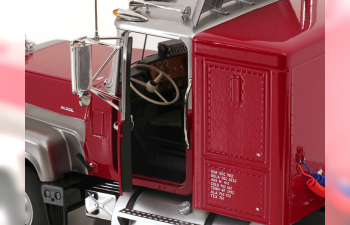 MACK Rl700l Tractor Truck 3-assi (1974), Red Silver