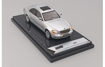 MAYBACH 57S W240 (2010), silver
