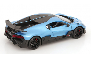 BUGATTI Divo (2018-2021), light blue-metallic black