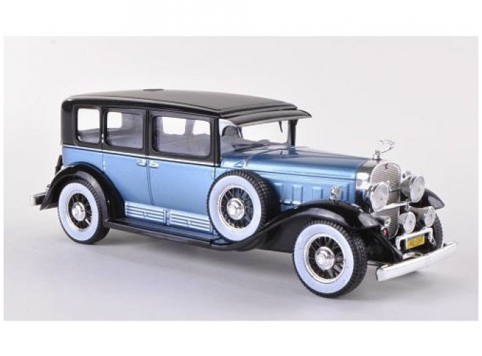 CADILLAC V16 (1930), blue / black