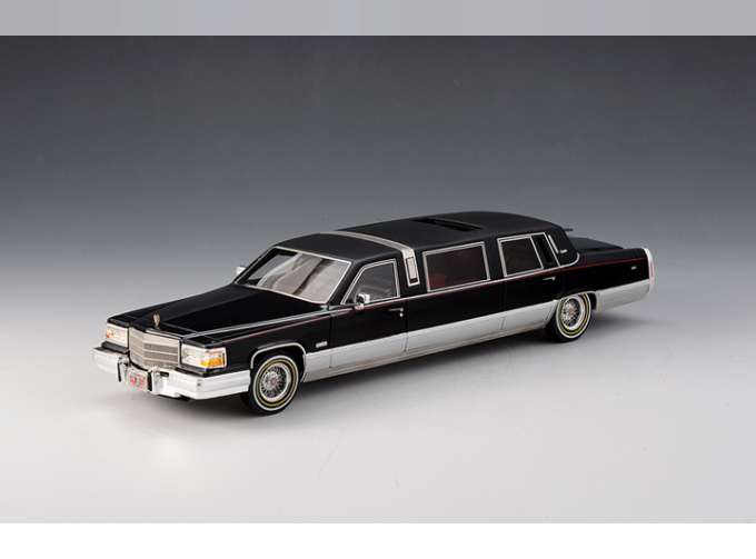 CADILLAC Brougham Limousine 1991, Black