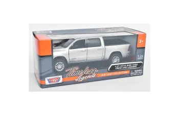 DODGE RAM 1500 Crew Cab Laramie 2019, silver