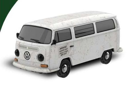 VOLKSWAGEN Bus Ghost Tribute with Ghost Accessory *Halloween Monster Edition* (1968), white