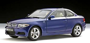 BMW 135i, blue