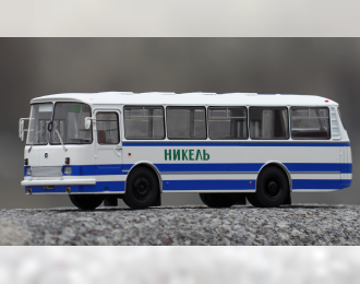 ЛАЗ 695Н "Никель", белый / голубой