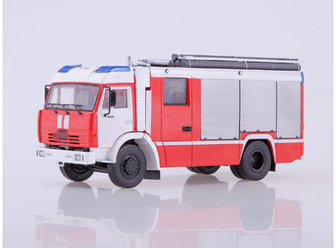 АЦ-3,2-40 (Камский грузовик 43253), красный