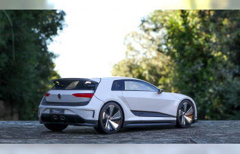 Volkswagen Golf GTE Sport Concept 2015, Pearl White