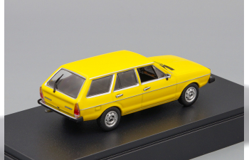 VOLKSWAGEN Passat Variant Generation 1, yellow