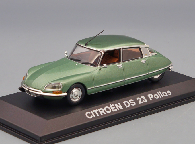 CITROËN DS 23 Pallas, green metallic