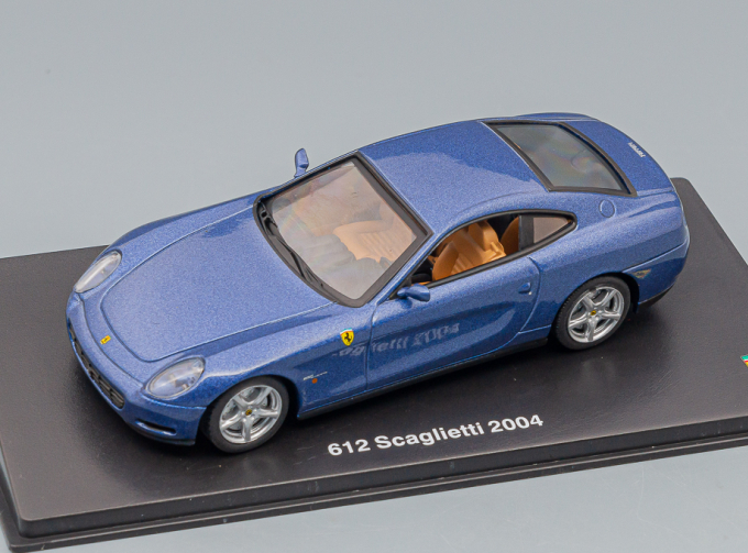 FERRARI 612 Scaglietti (2004), Blue Met