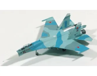 Сборная модель Flanker Su-27 Russian Air Force Acroteam collection 2. (03B)