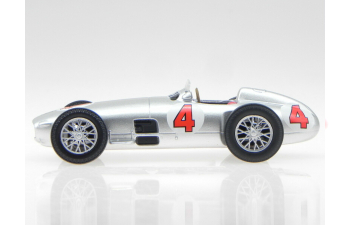 MERCEDES-BENZ F1 W196R #4 J.M. Fangio чемпион, 1954