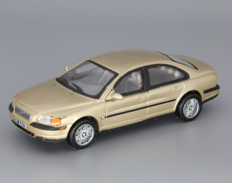 VOLVO S80, gold