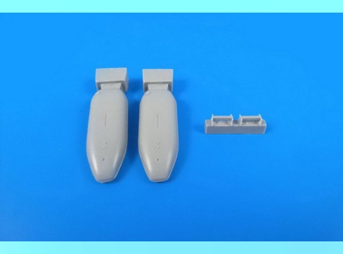 P-47D/M Thunderbolt - 200 US gal. External Drop Tank (2pcs) set for any P47D/M Thunderbolt kit