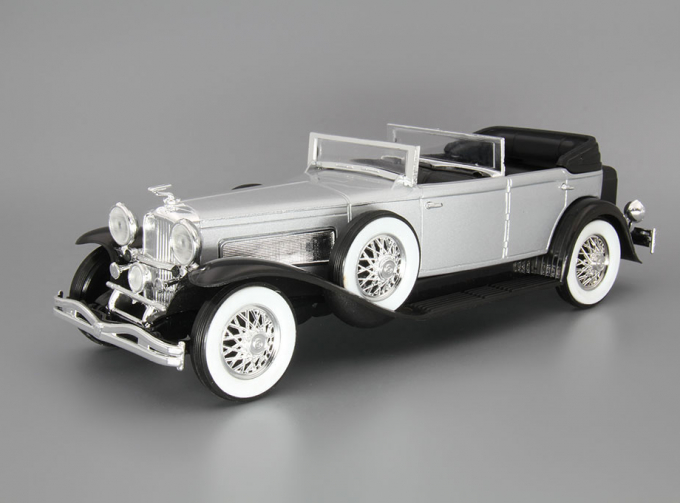 DUESENBERG (1934), silver / black