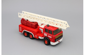 Magirus Deutz K132 Super Kings, red / white