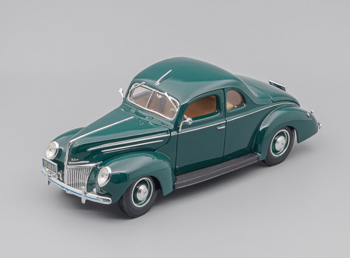 FORD Deluxe Coupe 1939, green