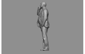 Фигурка Мужчина с телефоном (под покраску)