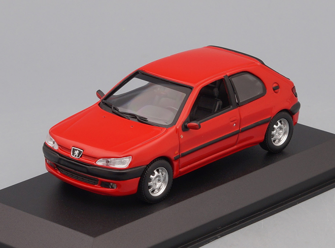 PEUGEOT 306 - 1998 - RED