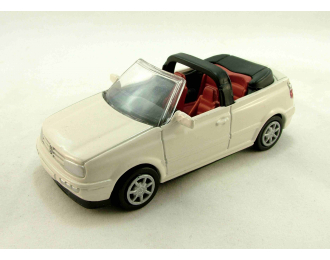 VOLKSWAGEN Golf I Cabriolet (1988), cream